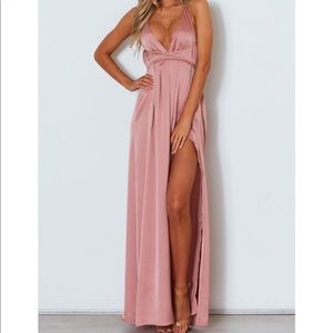 ⚡️ONLY ONE LEFT⚡️ Open Back Prom/Formal Dress